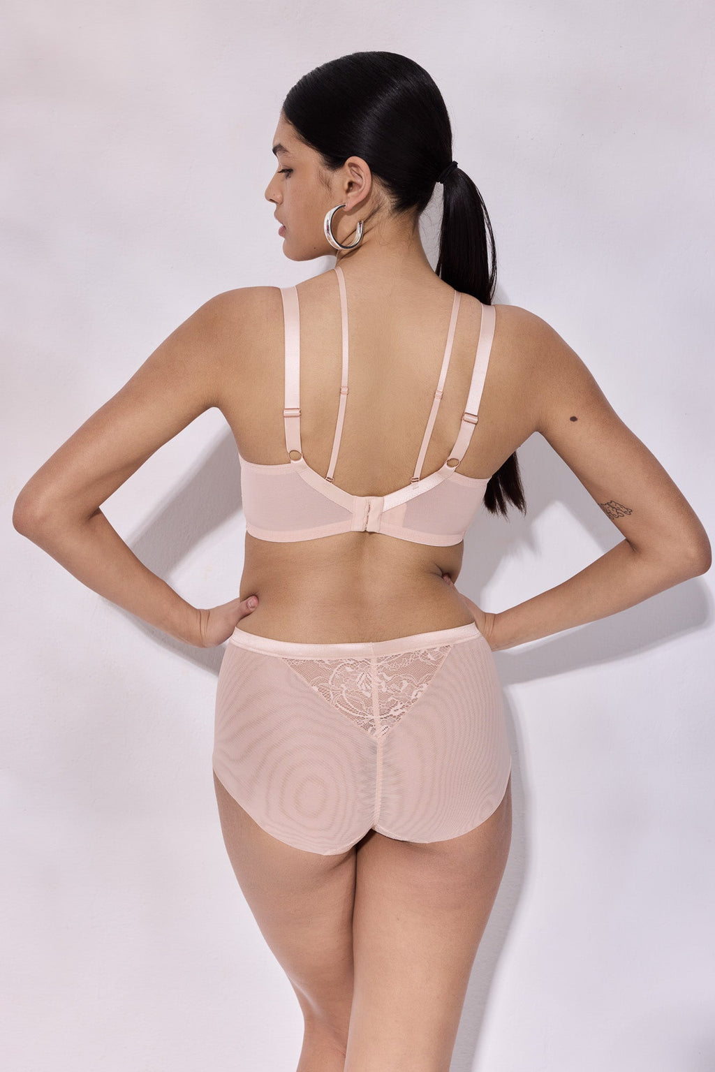 Alles Chiara Braguitas Figi Altas