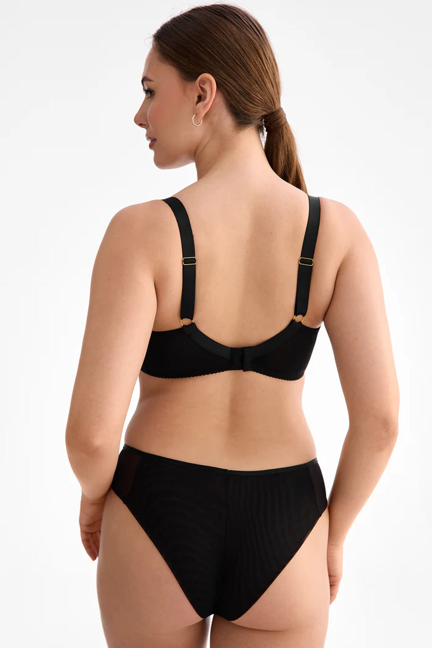 Ewa Bień C322 Fiora Braguitas Tanga