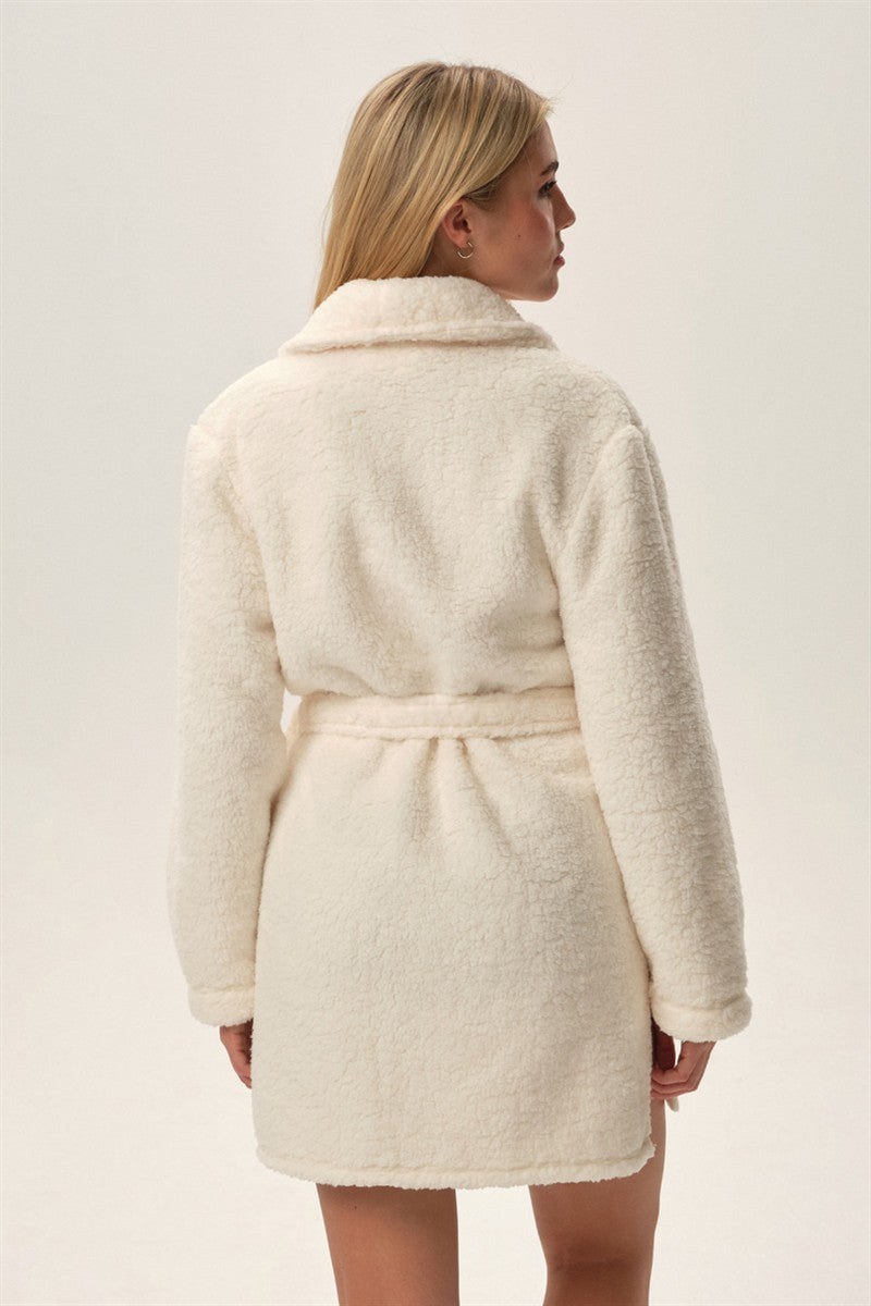 Tylna strona szlafroka Henderson 41952 Fune Nocna, damski, z kołnierzem, z miękkiego materiału, w kolorze białym