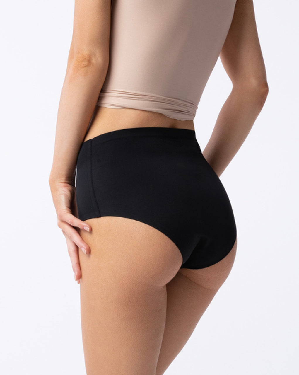 Julimex Amber Maxi figi wyszczuplające na modelce z tyłu