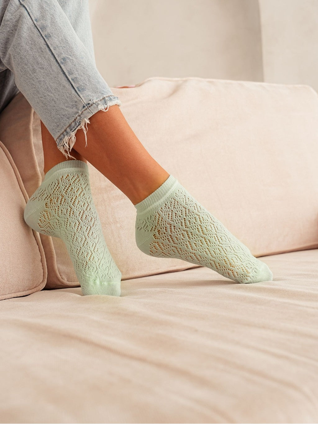 Milena Stopki Ażurowe zielone skarpetki damskie