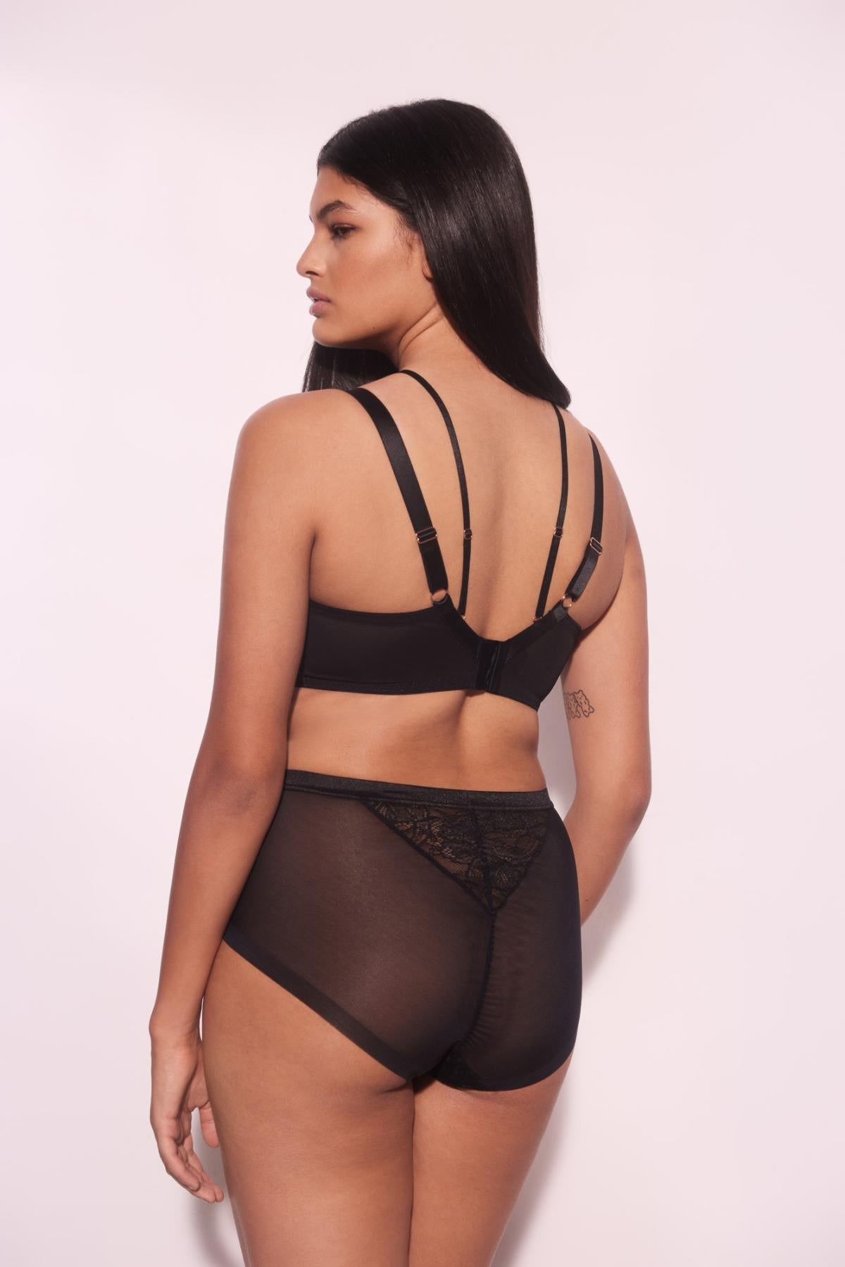 Alles Chiara Braguitas Figi Altas